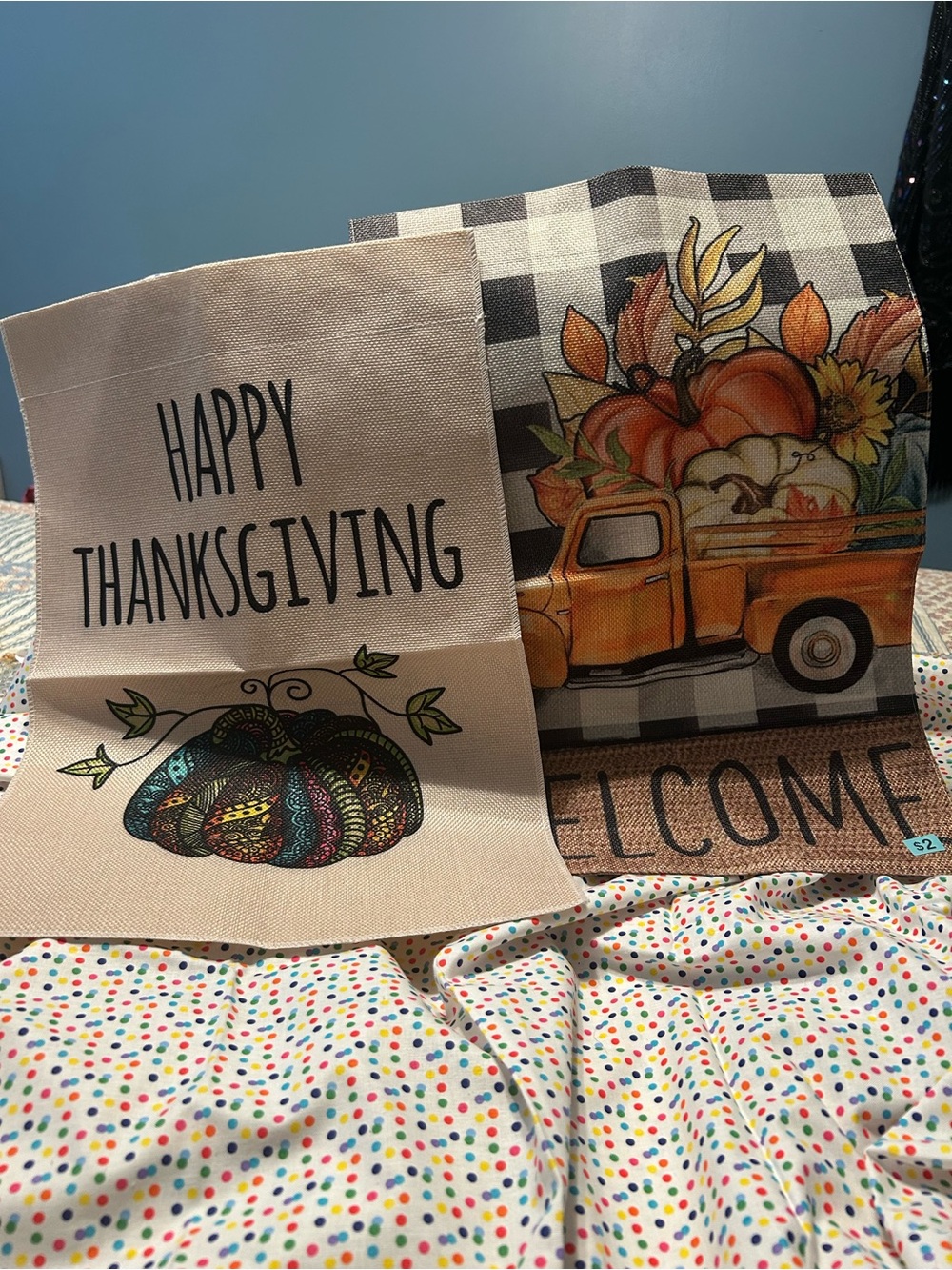 Thanksgiving Decorative Flag Set - Orange Truck & Festive Pumpkins